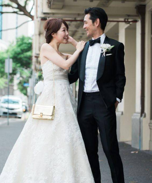 西服定做廠家，西裝訂做，婚禮西服定做